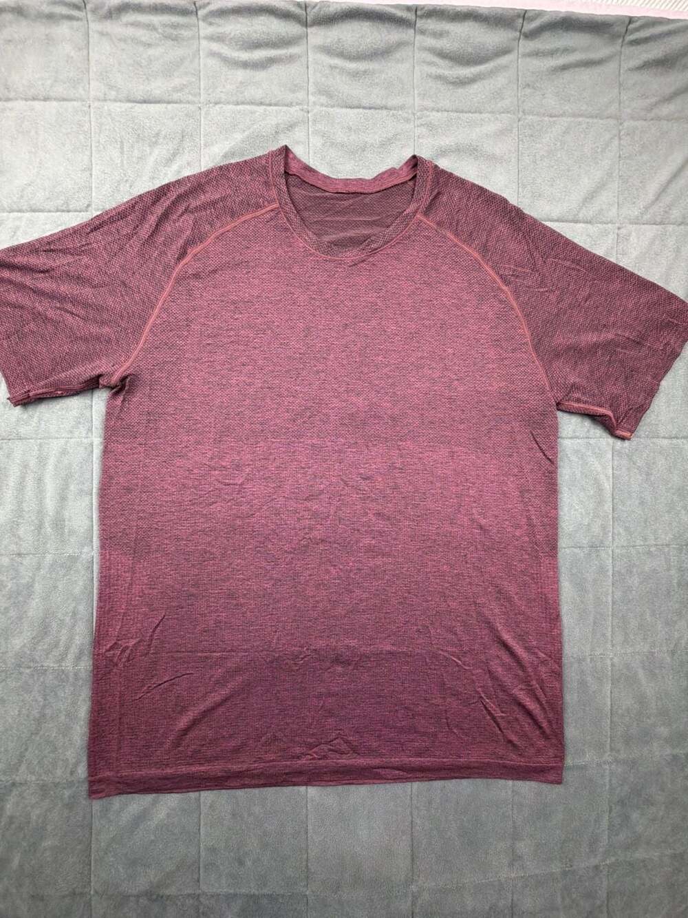 Lululemon Metal Vent Tech Short Sleeve 2.0 Shirt Burgundy XL
